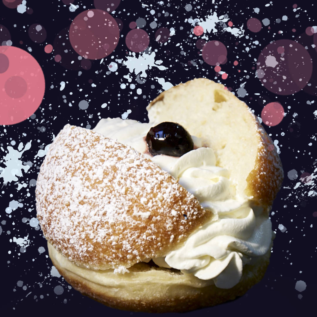 Krapfen mit Sahne-Kirschfüllung